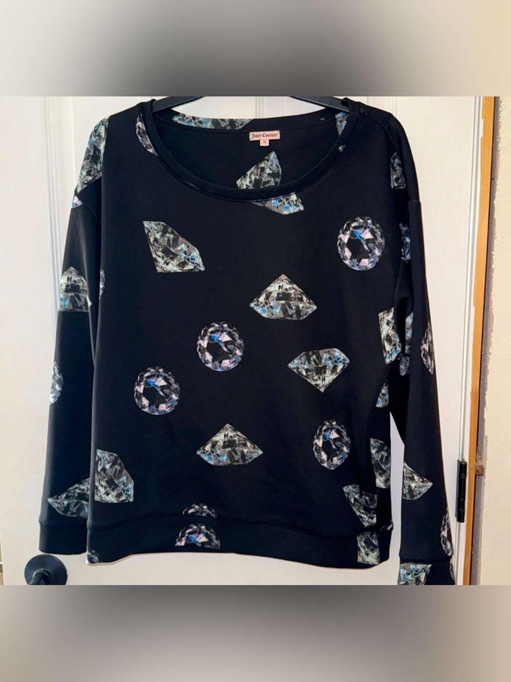Juicy Couture Black Gem Motif Women’s Size Medium Crewneck Sweatshirt